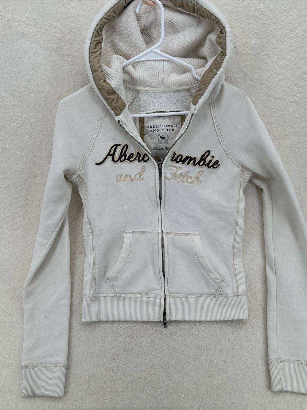 2000s Abercrombie Cream Zip Up Sweater